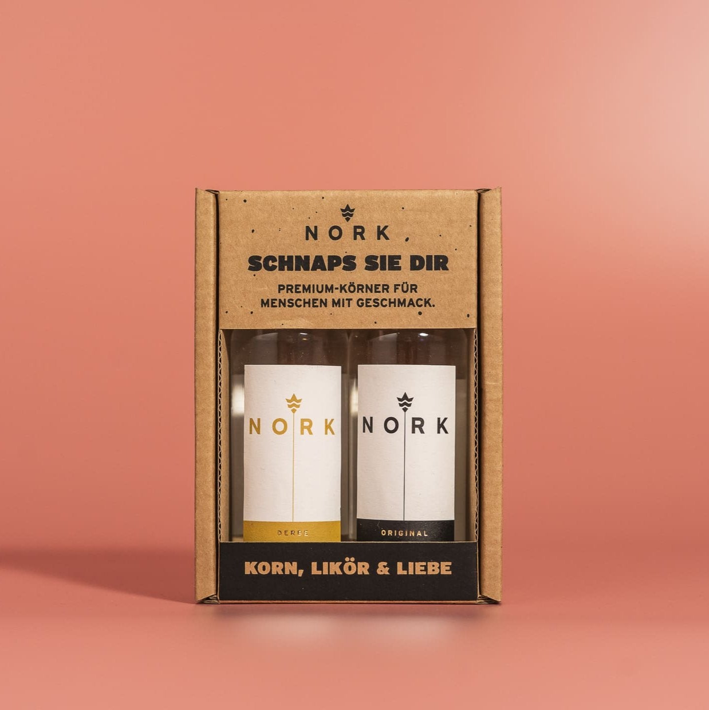 Ein Mini Set mit zwei kleinen Flaschen Korn